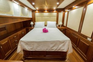 HALCON DEL MAR Double cabin