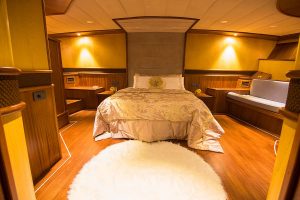 NEVRA QUEEN Master cabin