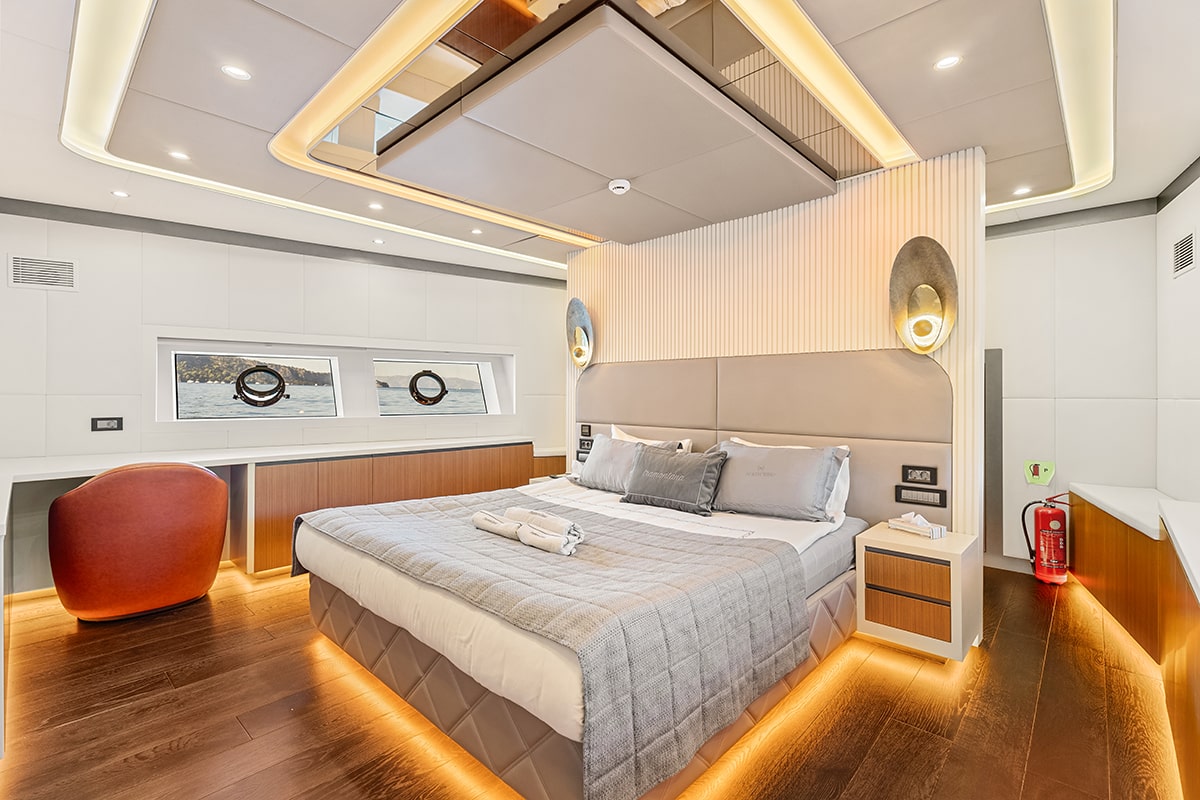 NORTH WIND Master cabin