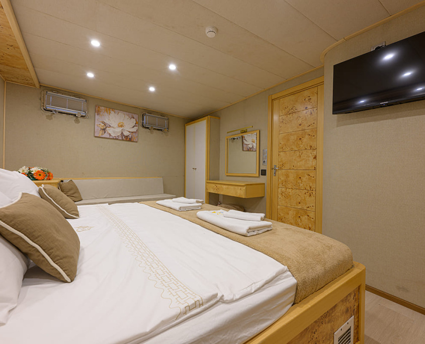 BELGIN SULTAN Double cabin
