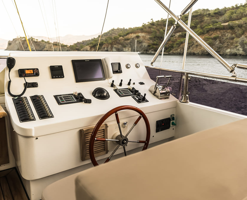 BELGIN SULTAN Flybridge