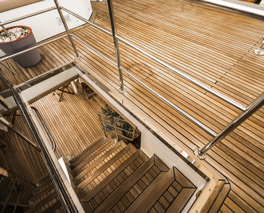 BELGIN SULTAN Flybridge